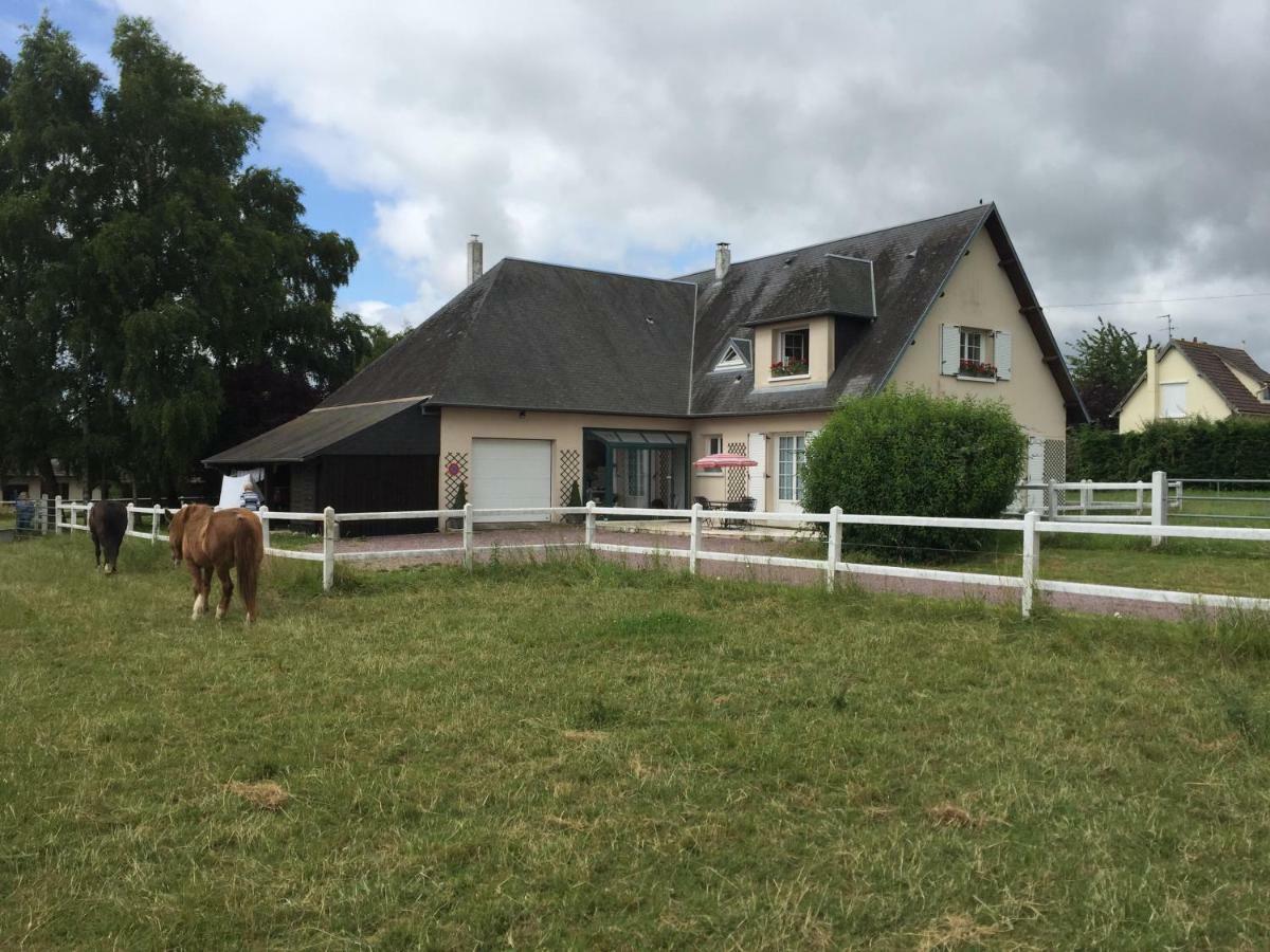 La Grainvillaise Grainville-Sur-Odon Exterior photo